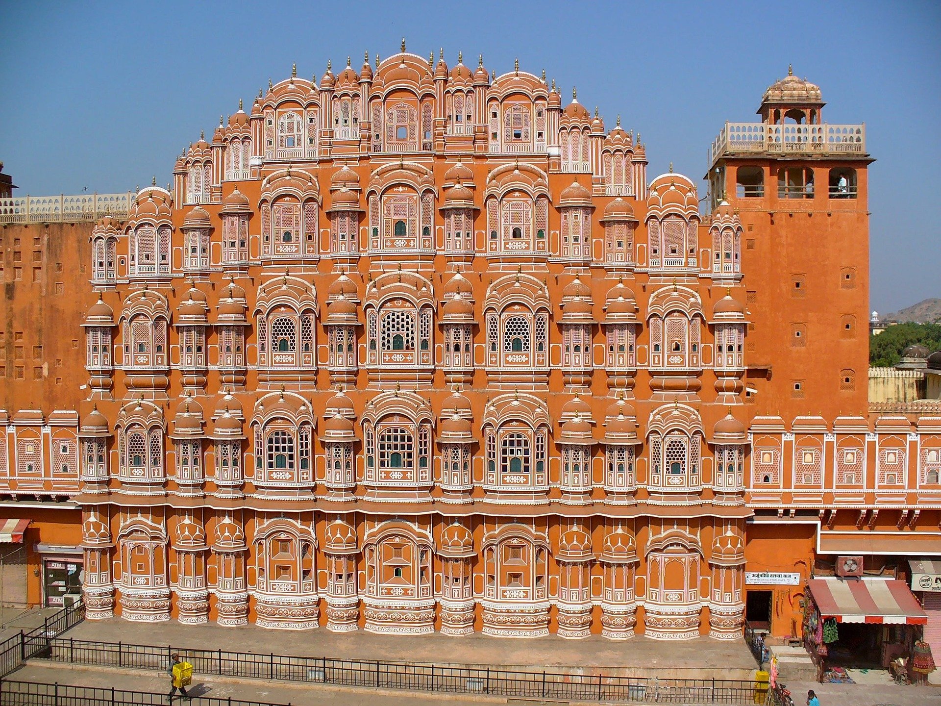 Rudra.Tours: Exquisite Palace of  Hawa Mahal on Jaipur leg of our 

Rajasthan Tour. 