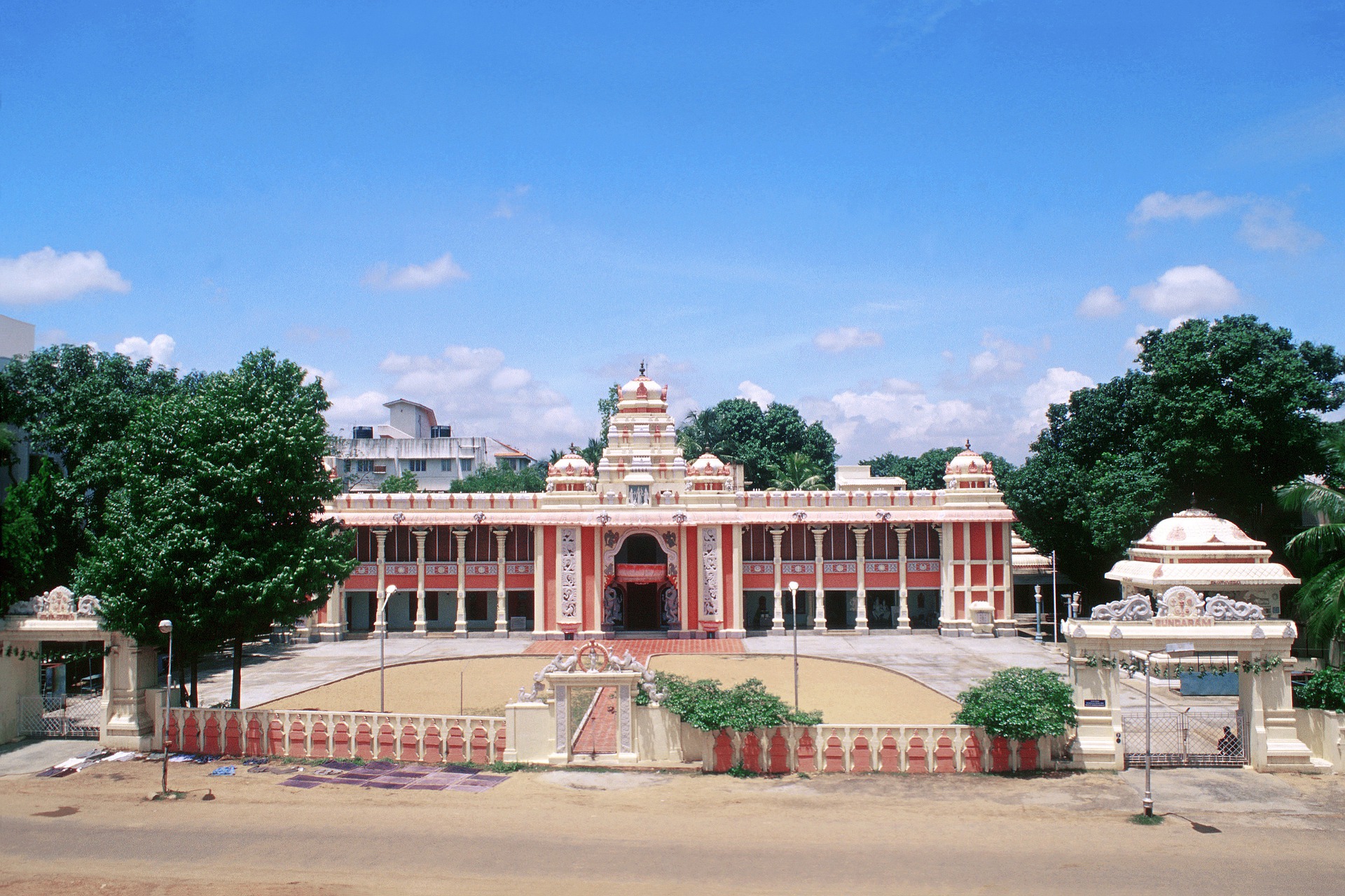 Rudra.Tours: Shani Temple at Shani Shingnapur in our Shirdi and Shani Shingnapur Tour. 